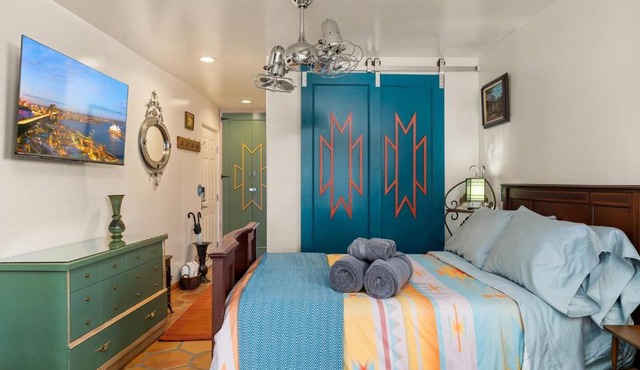 Adobe Dream House! Solar Powered! EV Chargers!