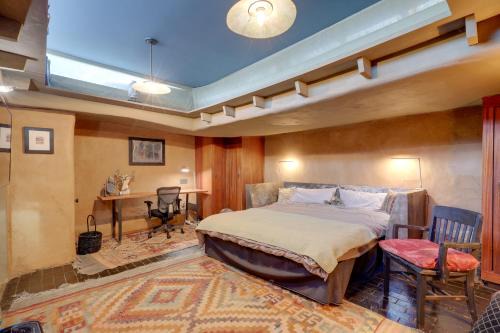 Adobe Studio 2 Blocks to Dtwn Santa Fe Plaza!