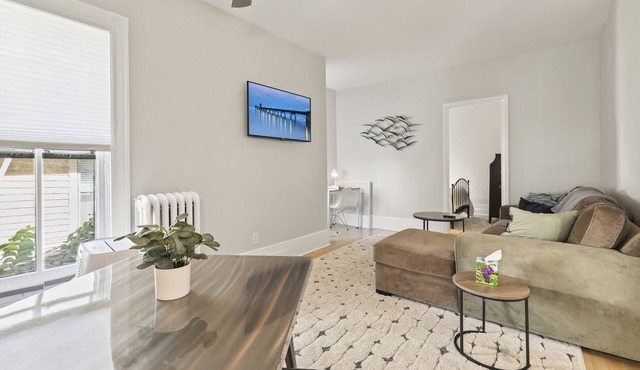 Adorable 1 bedroom apartment in heart of Allentown