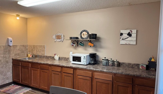 Adorable 1-bedroom suite with great outdoor area.