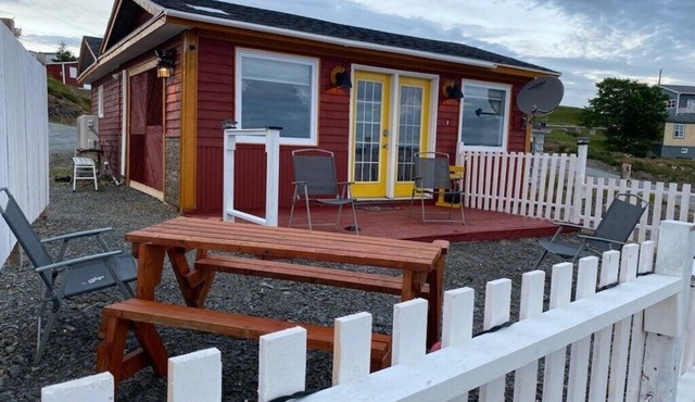 Adorable 2-bedroom guesthouse with an amazing view