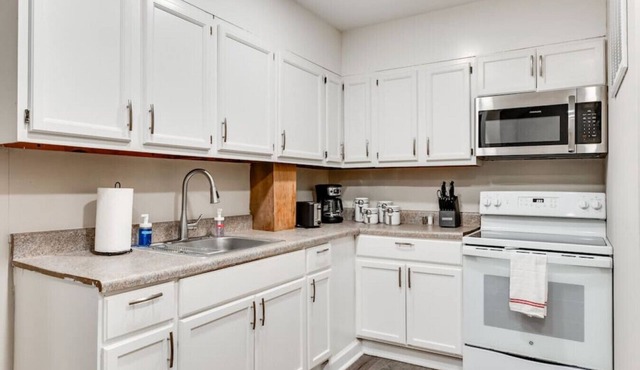 Adorable 2-Bedroom Home in Hopewell near Hospital