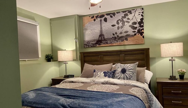 Adorable 2 bedroom Suite