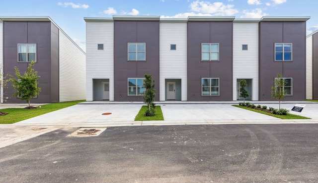 Adorable 2-bedroom townhome in Youngsville