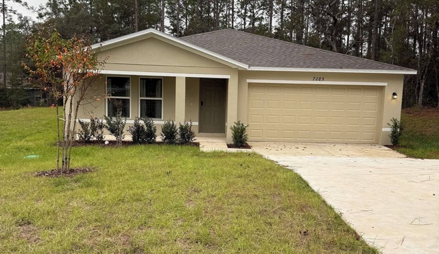 Adorable 3-bedroom house with AC in Citrus Springs