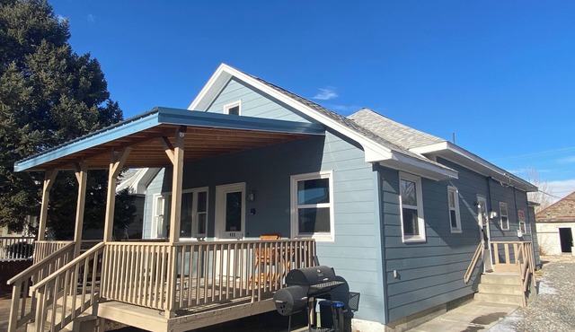 Adorable 4 Bedroom Getaway