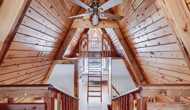 *Adorable A-Frame* Hot Tub | Pac-Man | Fire Pit