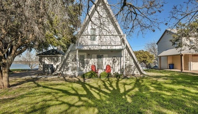 Adorable A-Frame Lakefront Cabin