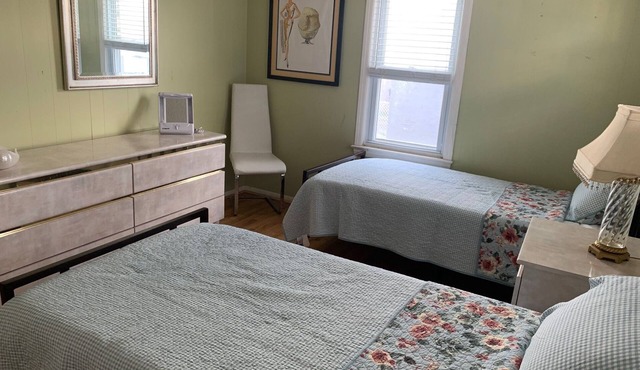 Adorable Beach House In Brigantine, NJ