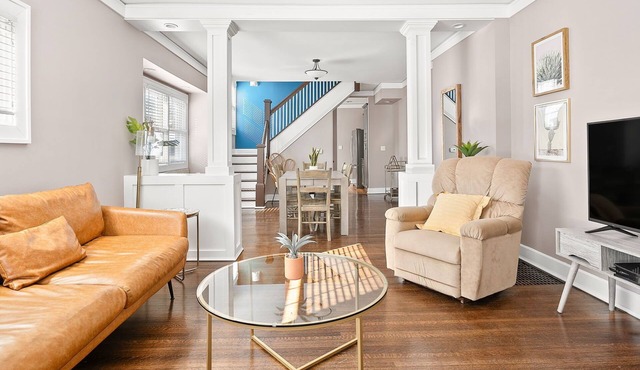 Adorable Broad Ripple Duplex