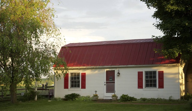 Adorable Carriage House Surrounded by Amish Farms on the Grounds of Historic B&B