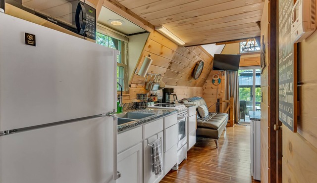 Adorable Chalet in Black Oak Resort, Table Rock Lake