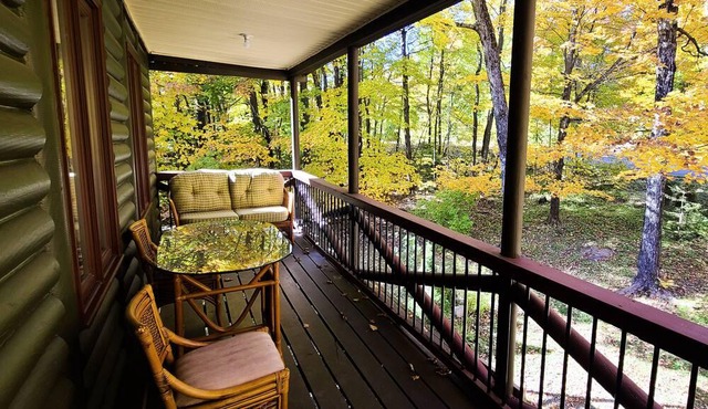 Adorable Chalet Rustique en bois Rond - 3 Chambres