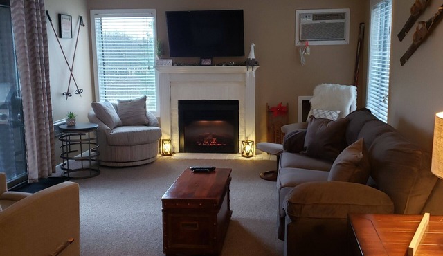 Adorable Condo Close To Ski Hills At Peak N Peek Resort Recently Renovated