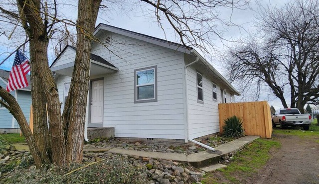 Adorable Cozy Remodeled Home