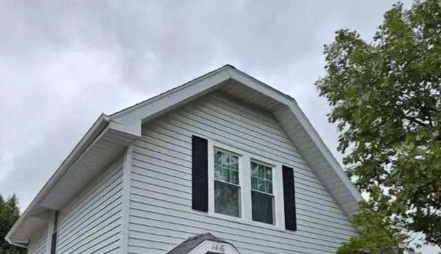 Adorable Dutch Colonial Home
