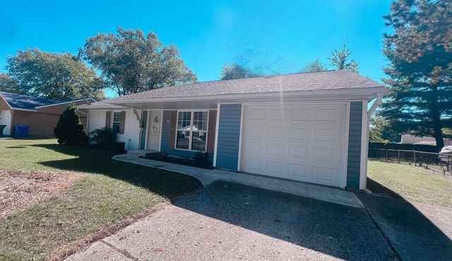 Adorable Home Close to Everything!