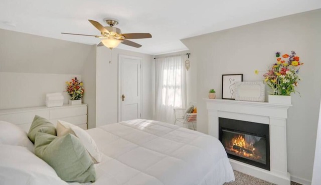 Adorable Home l Walk to Lake Phalen l .5 Acres