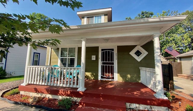 Adorable House in South Denver!