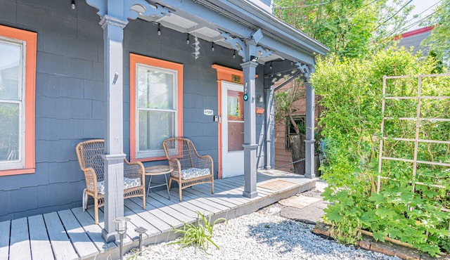 Adorable Kingston Cottage in the Heart of the Roundout Historic Area Downtown.
