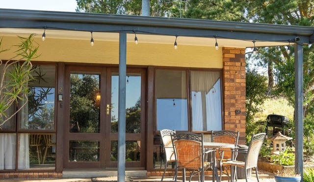 Adorable Lodge 2 Blickinstal Retreat