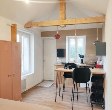 Adorable maisonnette proche Fontainebleau/Barbizon