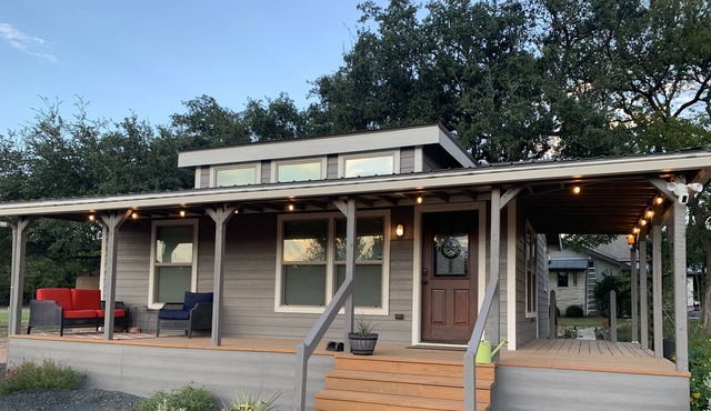Adorable Nutty Acres casita in the heart of Dripping Springs