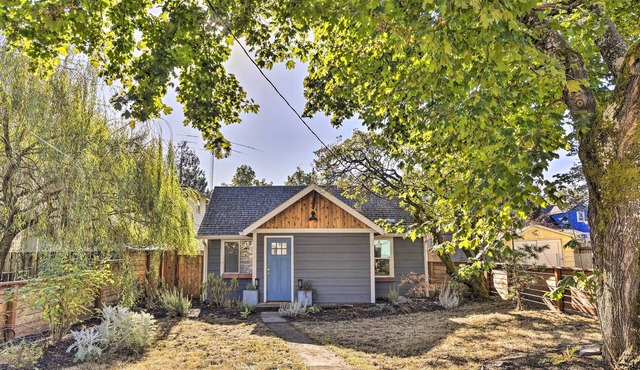 Adorable Portland Retreat < 8 Mi to Downtown!