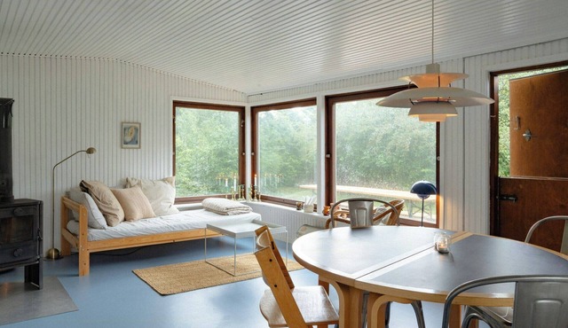Adorable retro home with lovely terrace