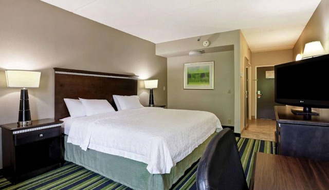 Adorable Suite with Luxurious Amenities