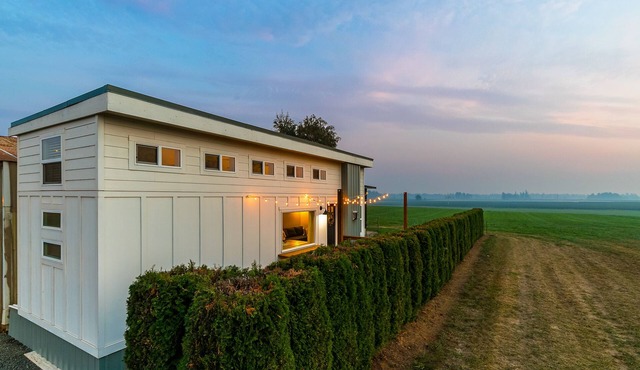 Adorable Tiny House In the Counrty