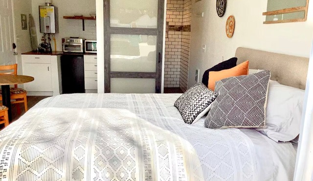 ★Adorable Tiny House near hospitals & breweries ★