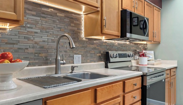 Adorable townhome in southeast Denver