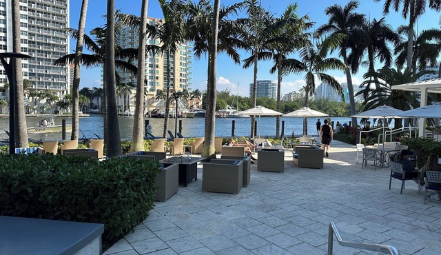 ADORNED WITH BEAUTY, FRAMED NY NATURE, APARTMENT, BLK FROM BCH, ON INTERCOASTAL.