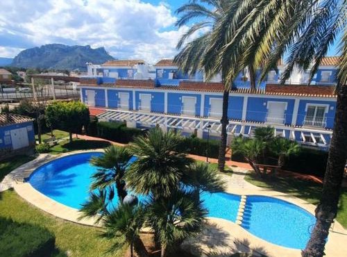 Adosado Villas Alfar con Piscina