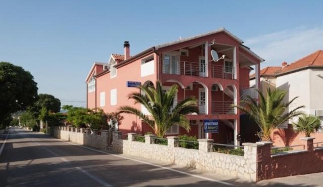 Adrian Apartments/ Jozo Martinovic