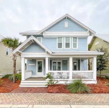 Adrianne's Apartment