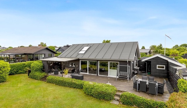 "Adser" - 300m from the sea by Interhome