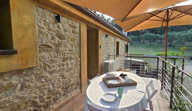 Adults Only Rural | 4 P |Chimenea | WiFi | Emporda