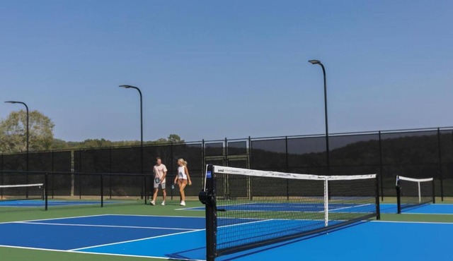 Adventure and Fun Awaits Creating Memories! On Site Amenities & Activities