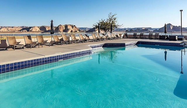 Adventure Awaits:4 Serene Units!Water Activities,Scenic View,Onsite Pool