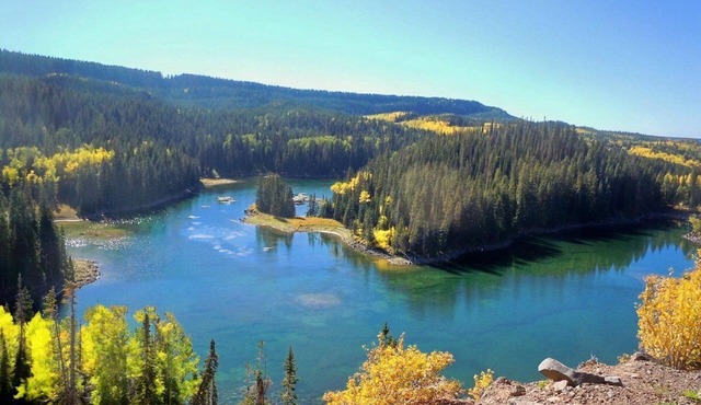 Adventure Awaits: Cozy Getaway near Grand Mesa with Year Round Recreation