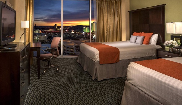 Adventure Awaits! Modern, Casino, Pool, Restaurants, Game Rooms, Restaurant
