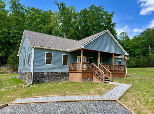 Adventure Cabin with Private Pond Near New River Gorge, Gauley & Summersville Lake