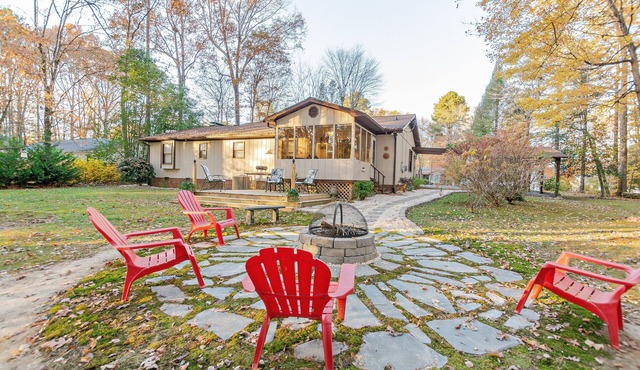 Adventure Lodge - Workers Welcome Convenient & Clean