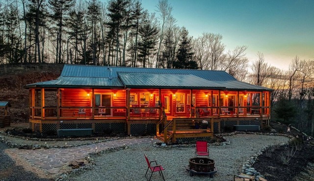 Aerie House - 65 Acres Seclusion/Comfort - Smokys