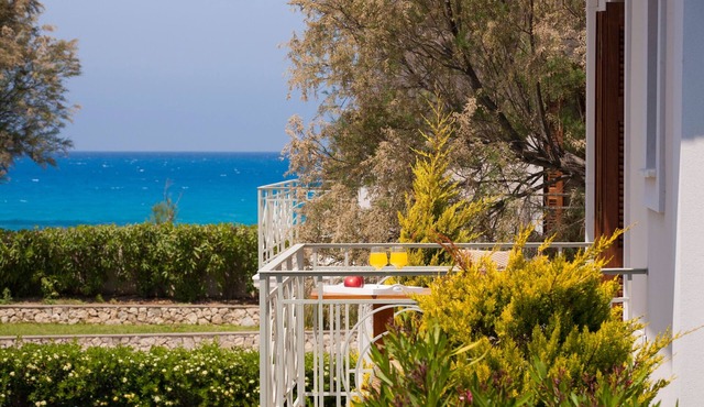 Aeriko-Ammos Beachfront Villa with Stunning View and Private Pool