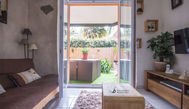 aeronautical stopover