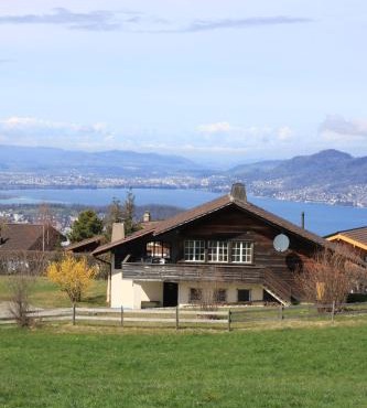 Aeschi bei Spiez ganzes Haus