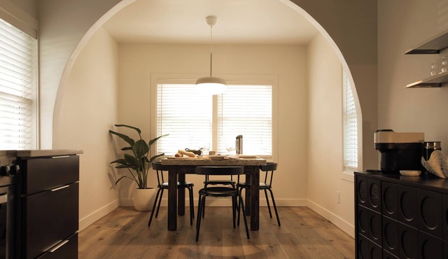 Aesthetic 2-bedroom house in welcoming Dixon near downtown Dixon.